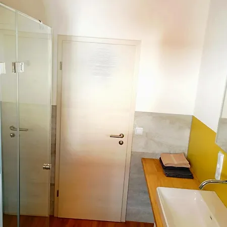 Naehe Bodensee Neukirch (Tubingen)